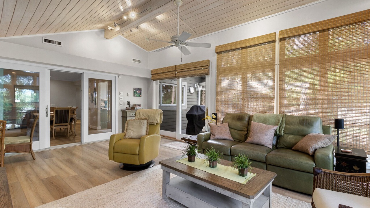 Photo of Livingroom in Lancaster