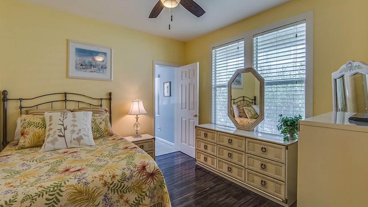 Photo of Bedroom in Bay Esplanade