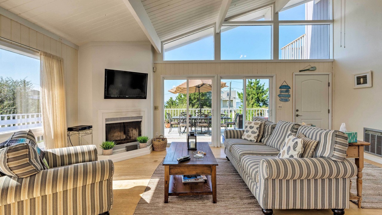 Photo of Bedroom in West Hampton Dunes