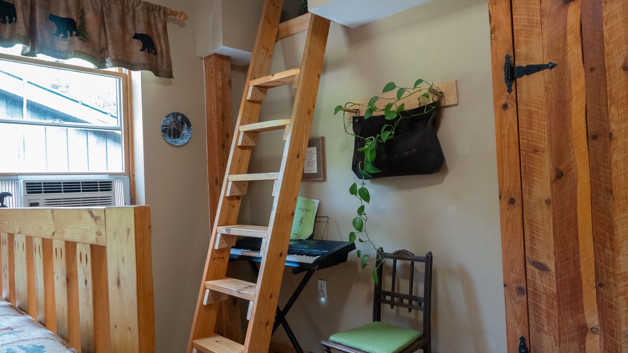 Photo of Bedroom in Tully