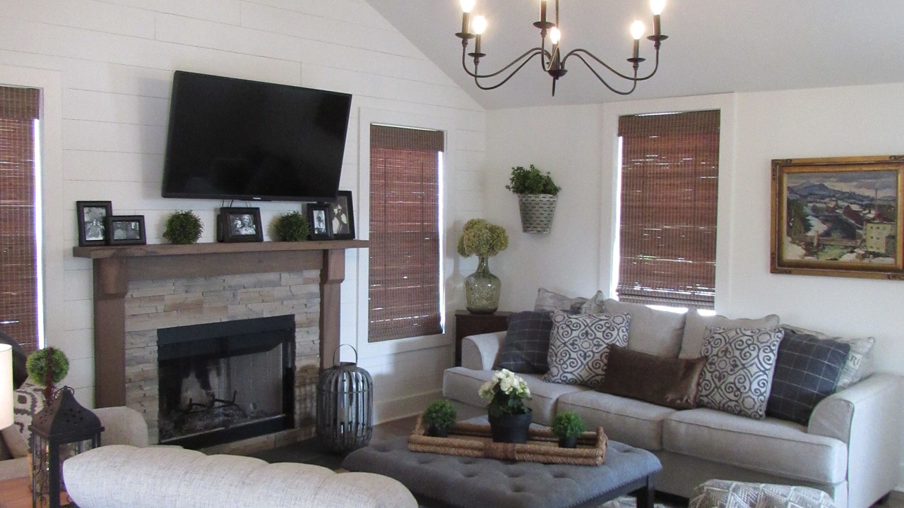 Photo of Livingroom in Three Oaks