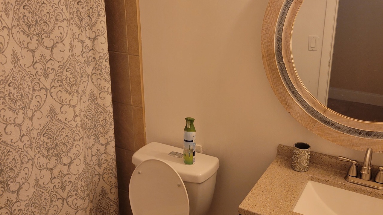 Photo of Bathroom in Davie