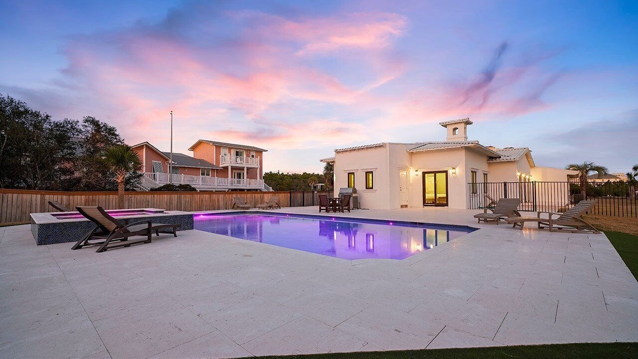Photo of Outdoor in Gulf Pines