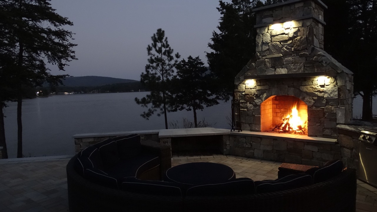 Photo of Outdoor in Huddleston