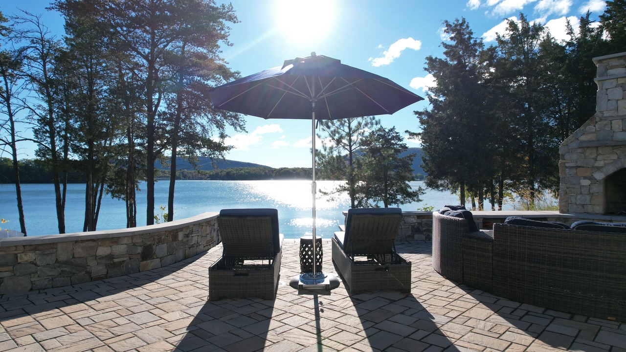 Photo of Patio Balcony in Huddleston