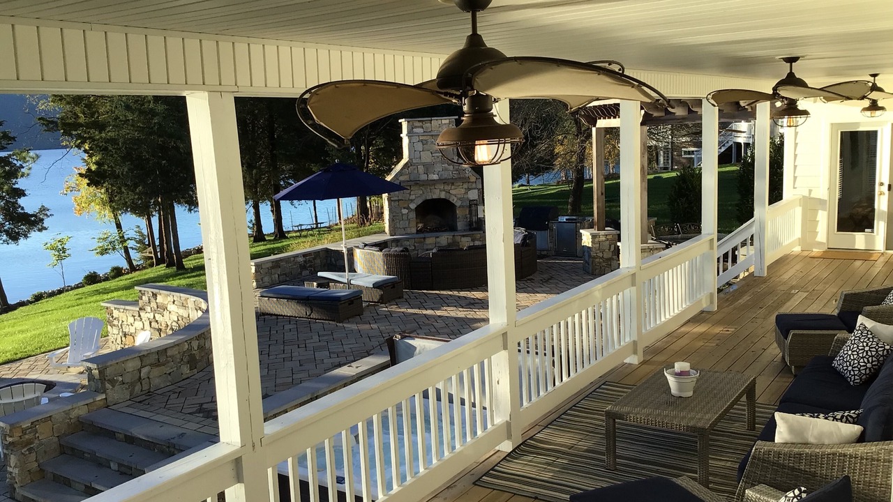 Photo of Outdoor in Huddleston