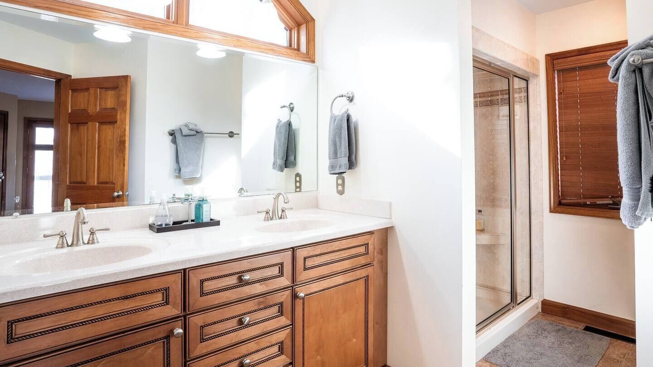 Photo of Bathroom in Pedlars Edge