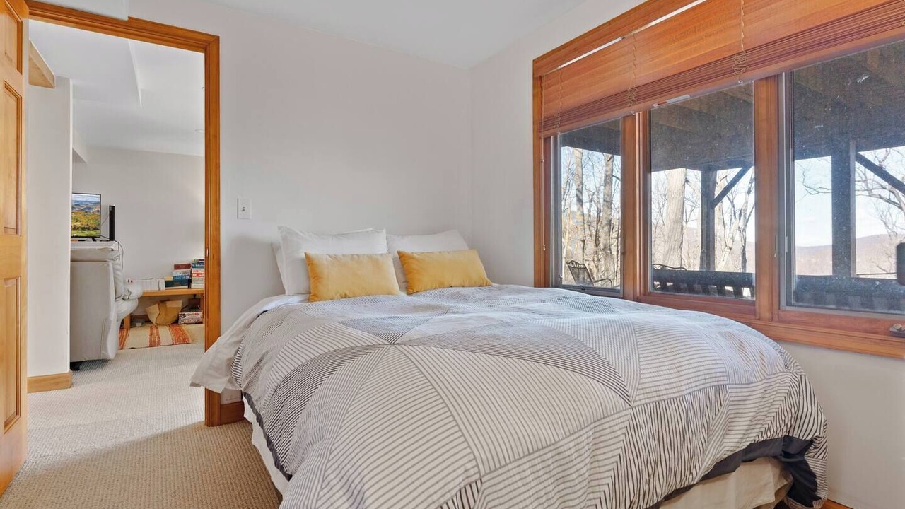 Photo of Bedroom in Pedlars Edge
