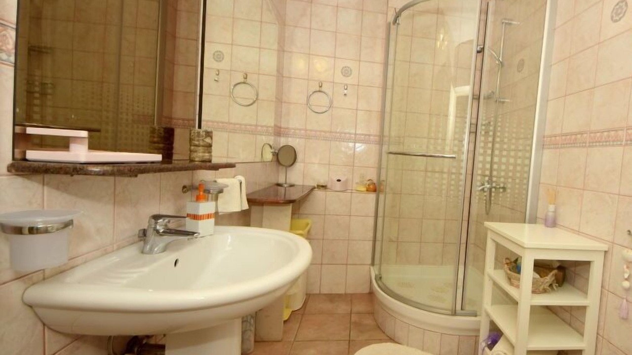 Photo of Bathroom in Businci