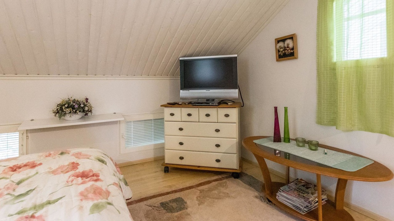 Photo of Bedroom in Tiilikkajarvi National Park