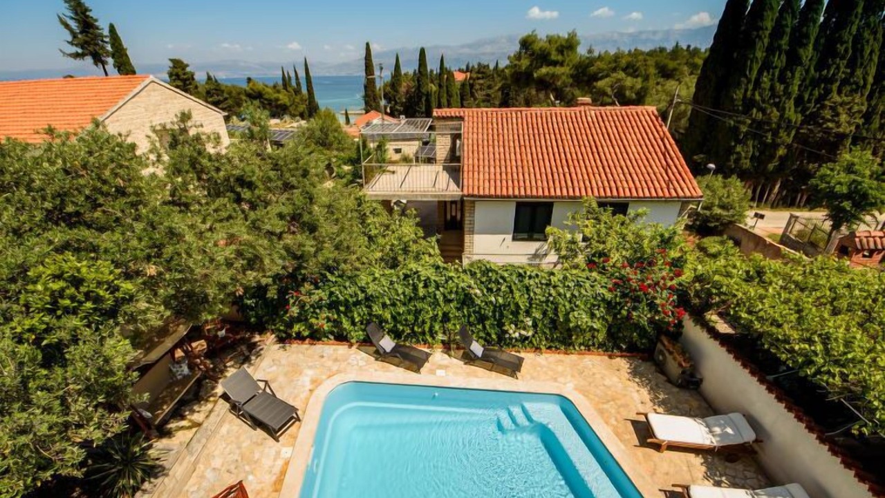 Photo of Outdoor in Supetar