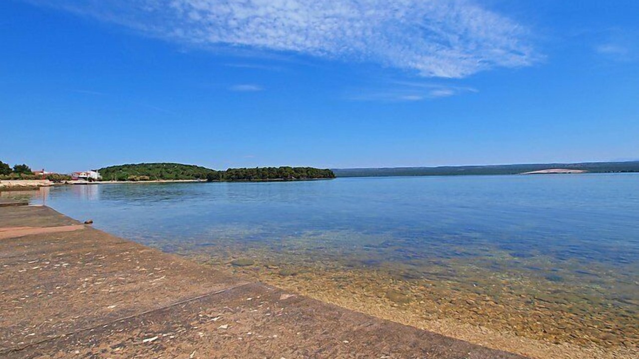 Photo of Outdoor in Raslina