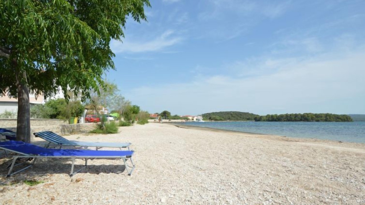 Photo of Others in Raslina