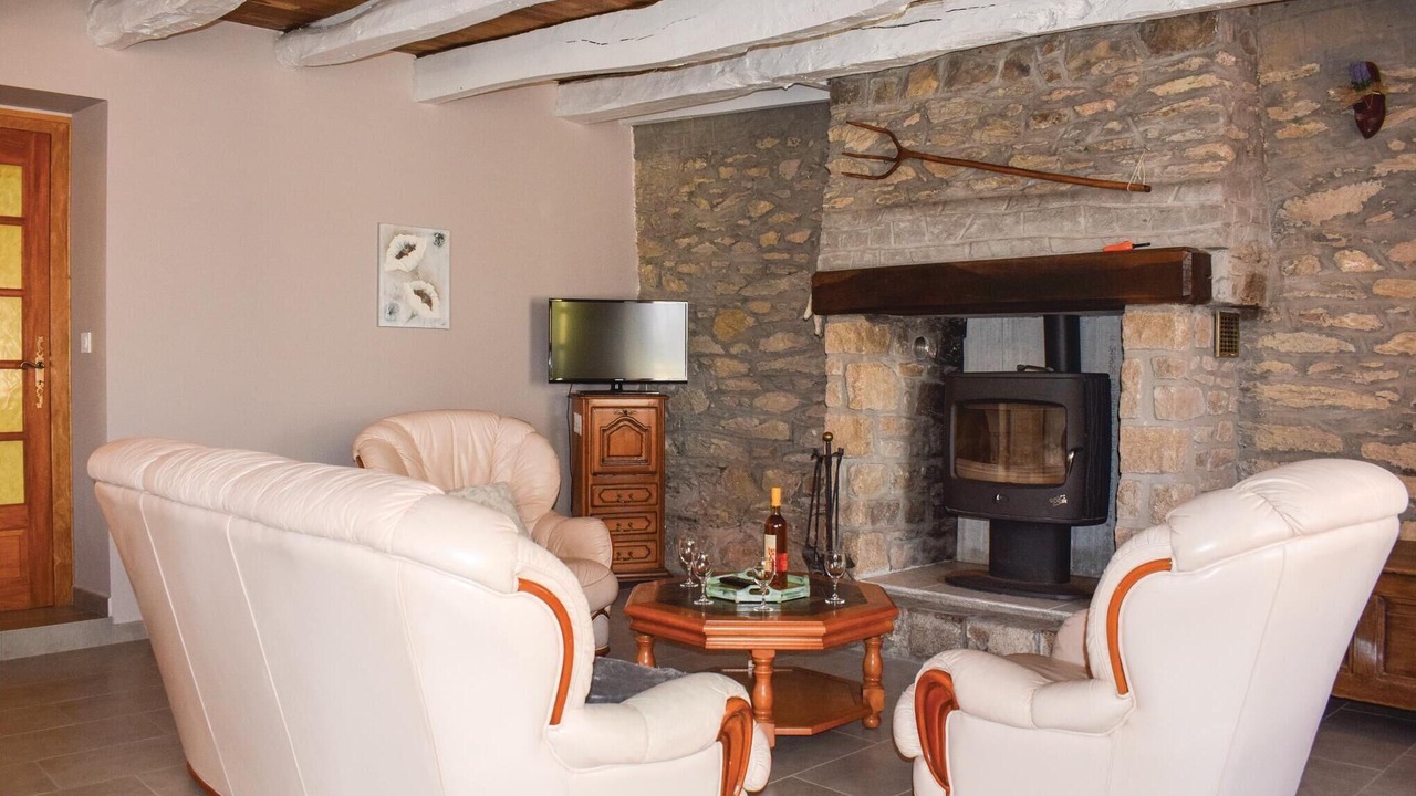 Photo of Bedroom in Le Cambout