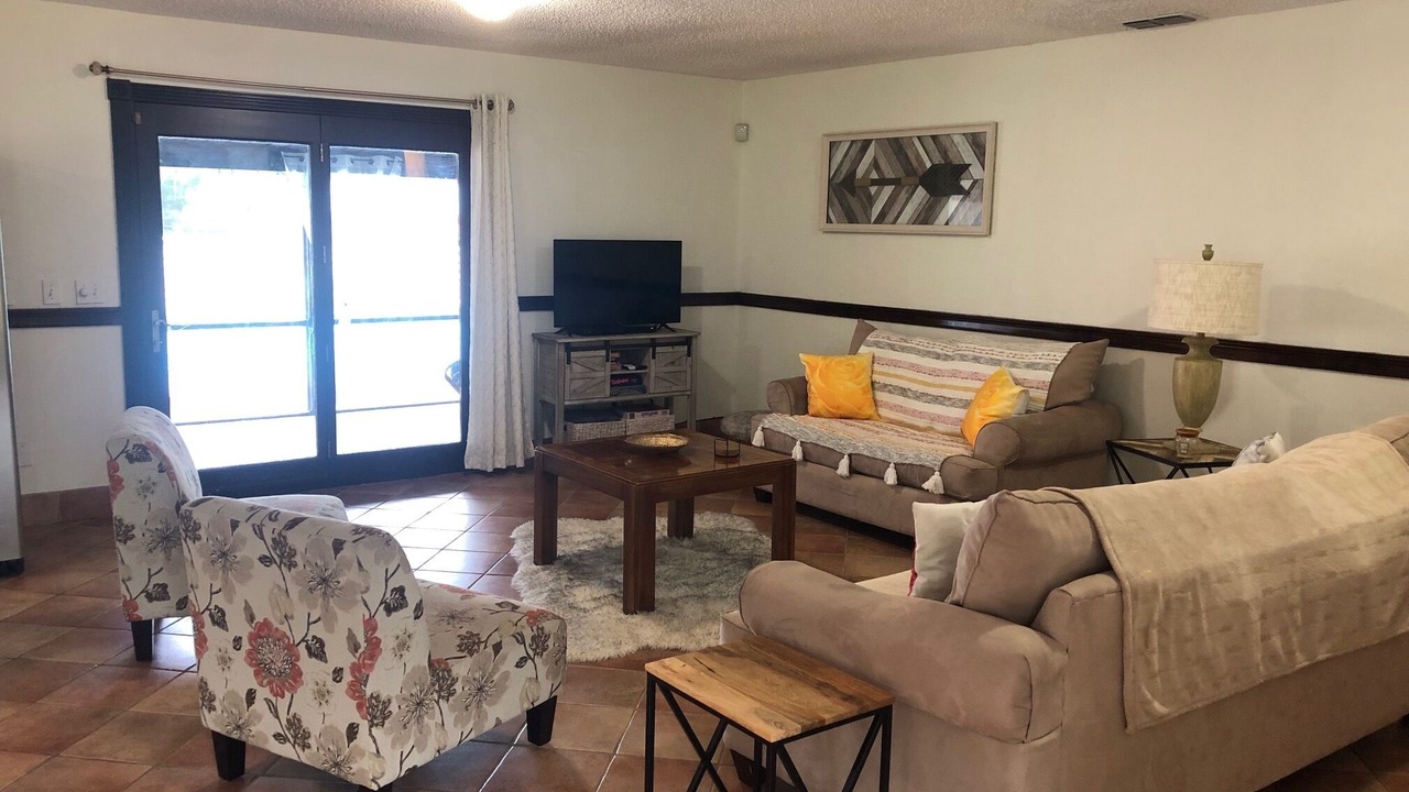 Photo of Livingroom in Elkton
