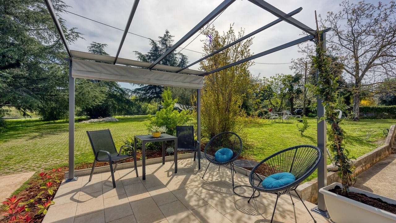 Photo of Patio Balcony in Spadici