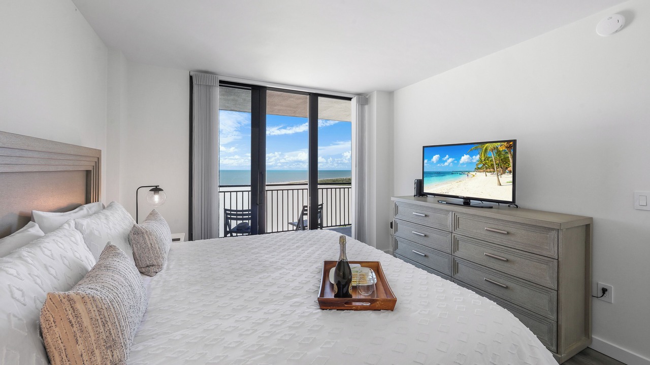 Photo of Bedroom in Marco Island