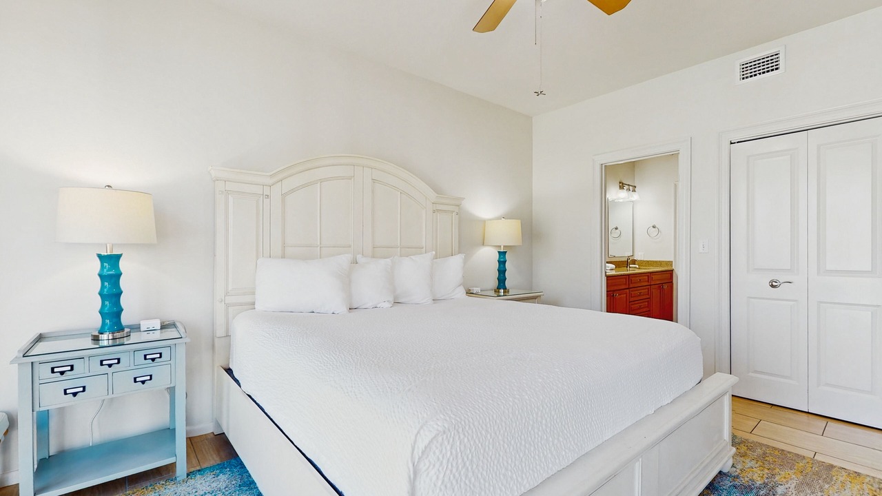 Photo of Bedroom in Rosemary Beach