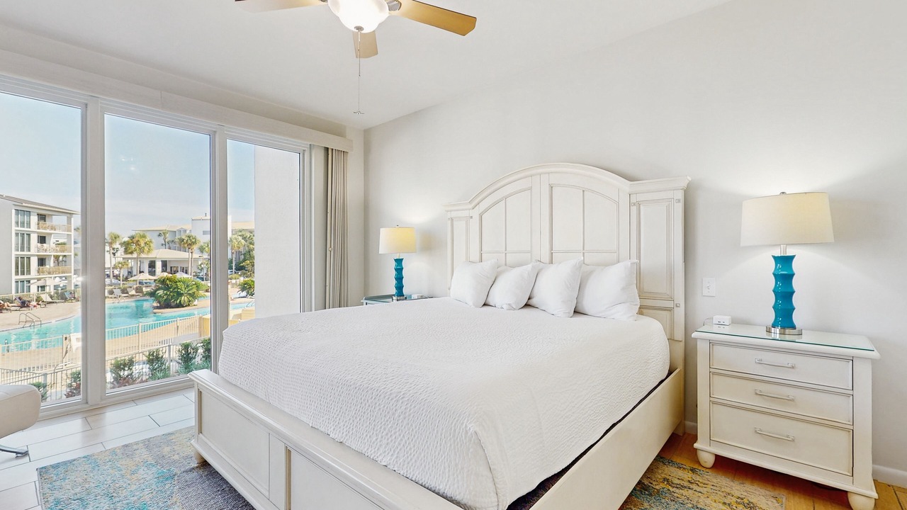 Photo of Bedroom in Rosemary Beach