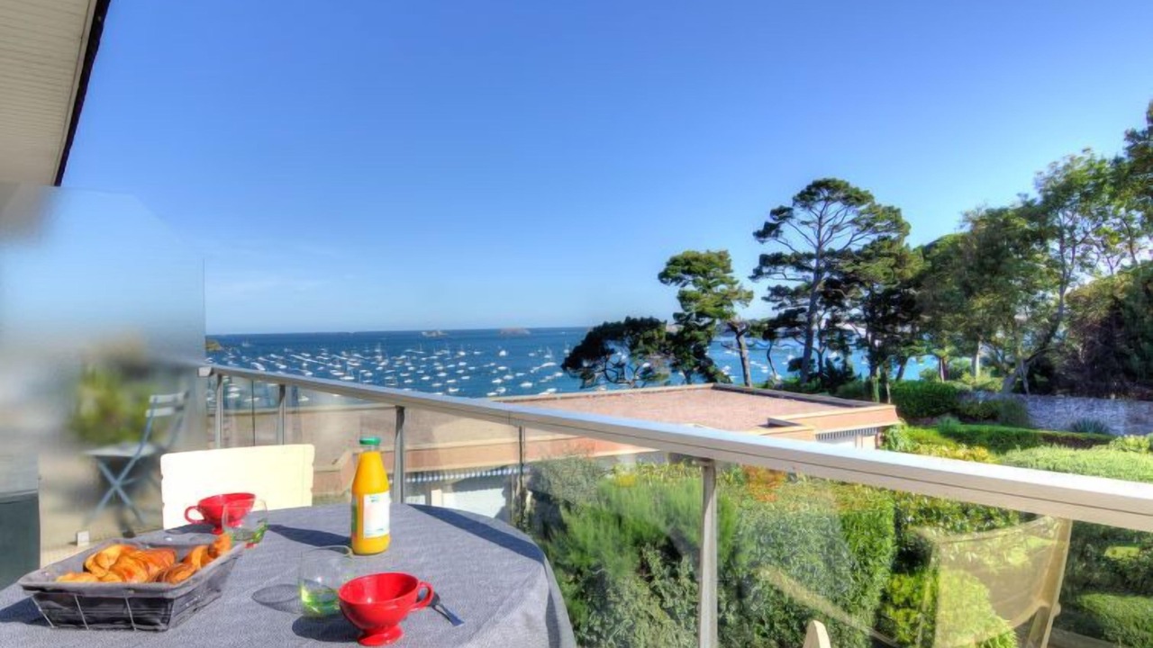 Photo of Others in Dinard