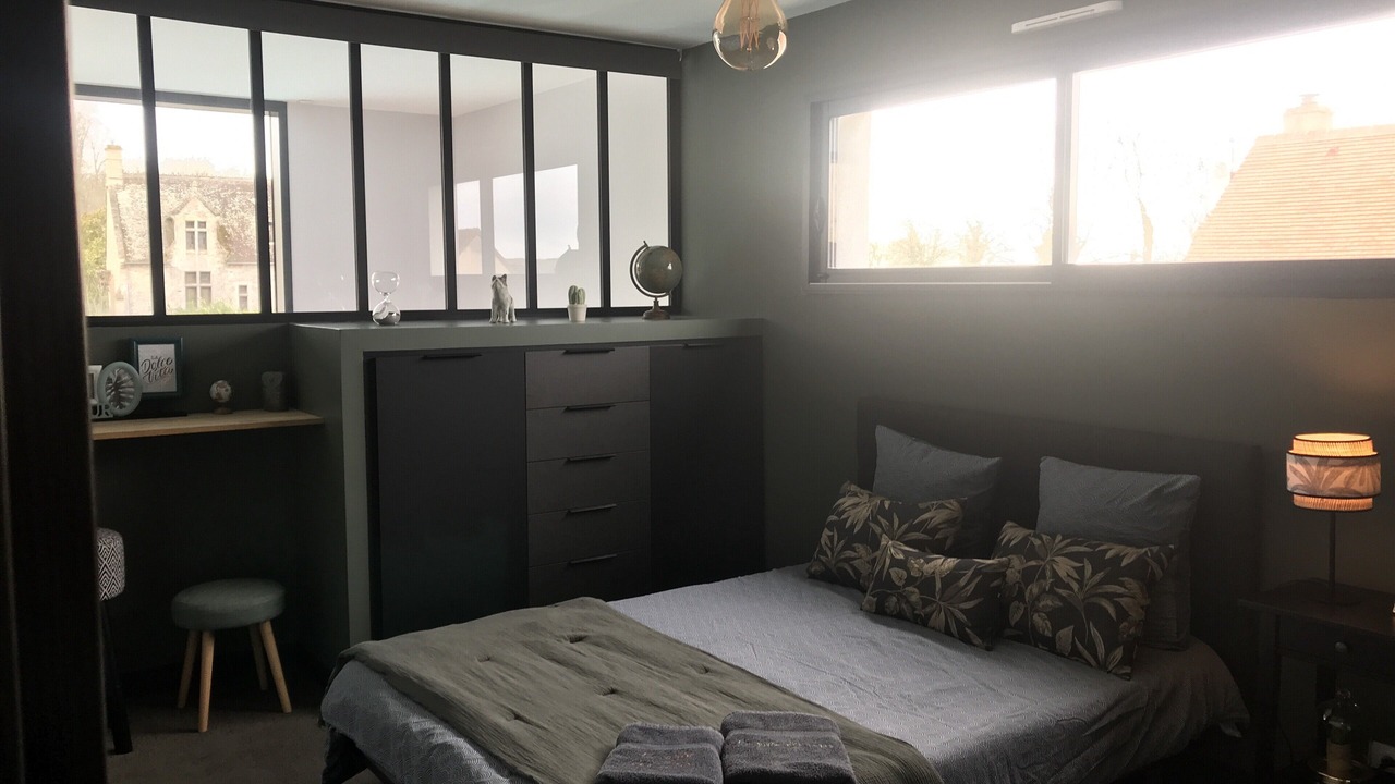 Photo of Bedroom in Commes