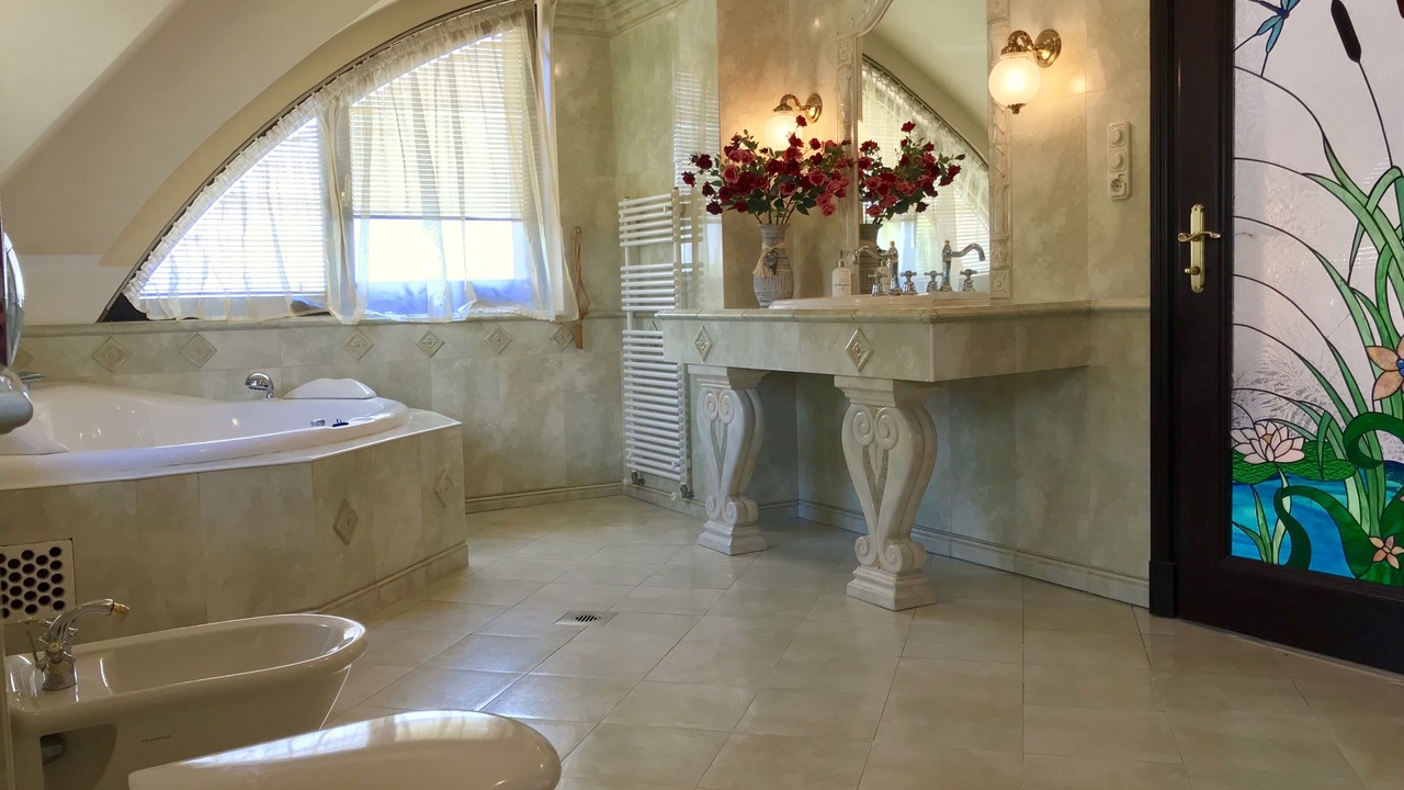 Photo of Bathroom in Velence