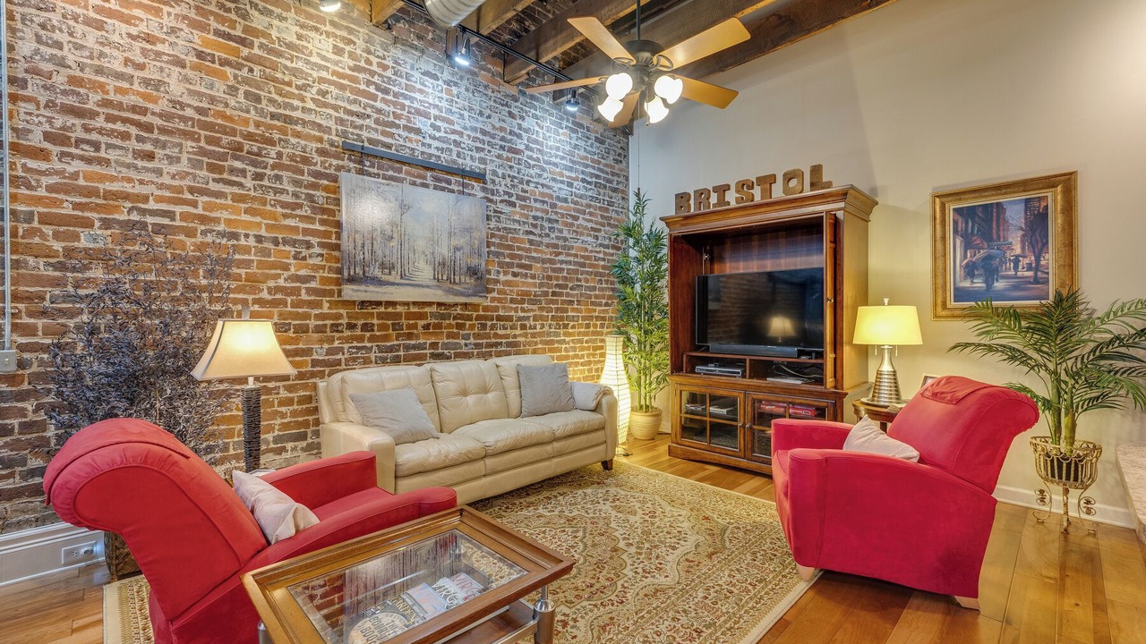 Photo of Bedroom in Bristol