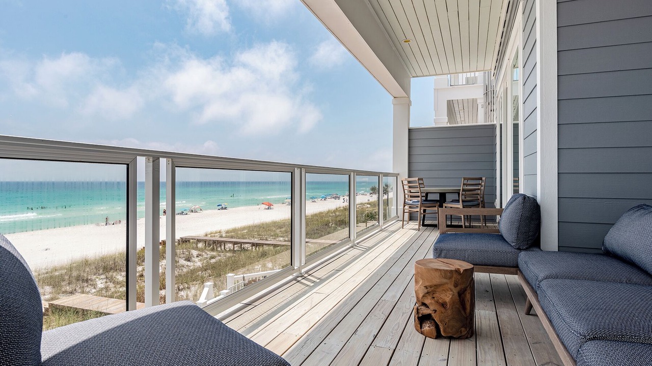Photo of Patio Balcony in Laguna Beach Estates