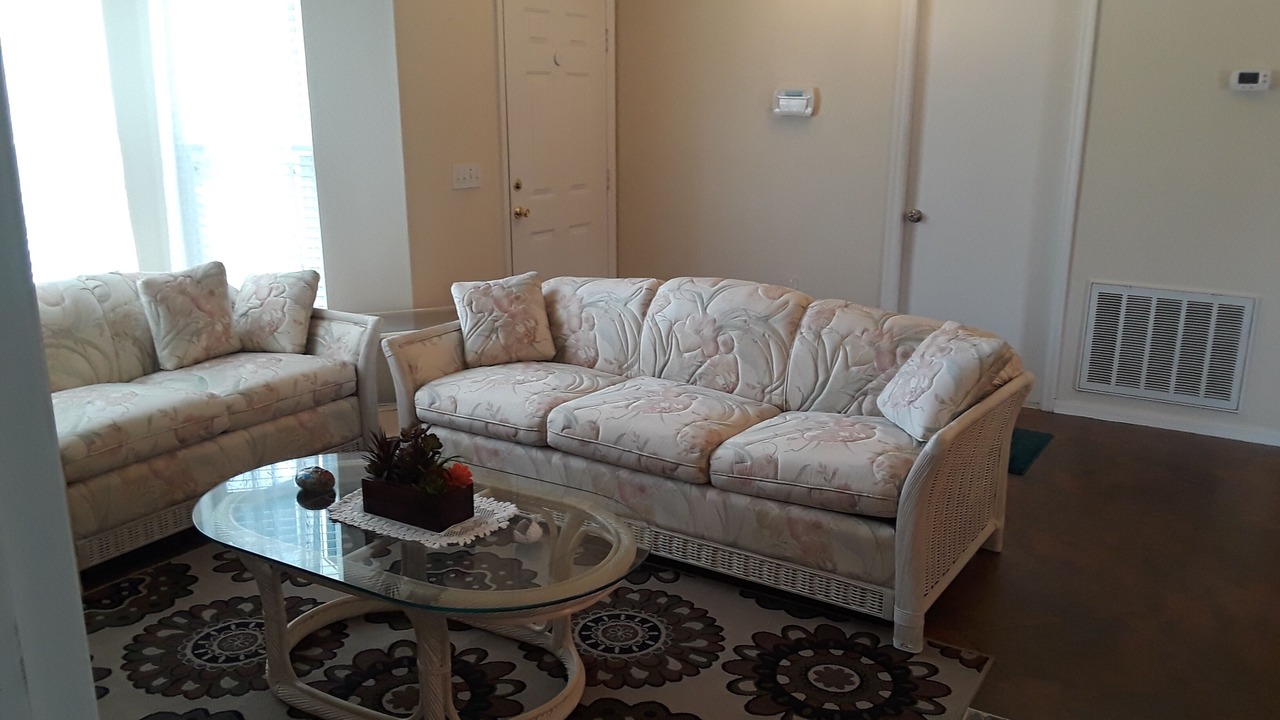 Photo of Livingroom in Spring Hill