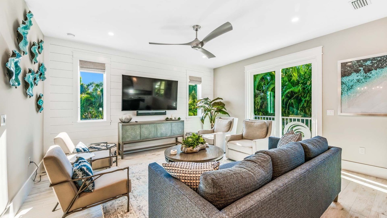 Photo of Livingroom in Siesta Key Village