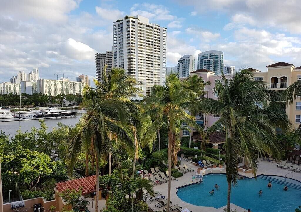Photo of Outdoor in Aventura