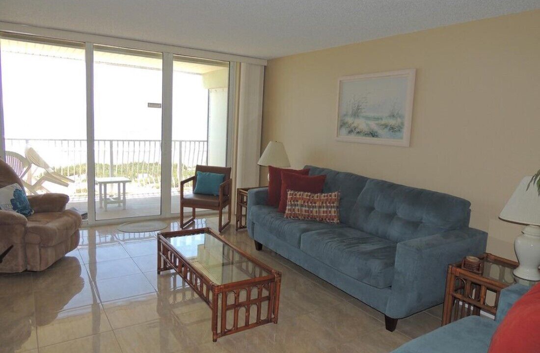 Photo of Livingroom in Crescent Beach
