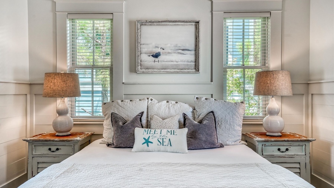 Photo of Bedroom in Forest District