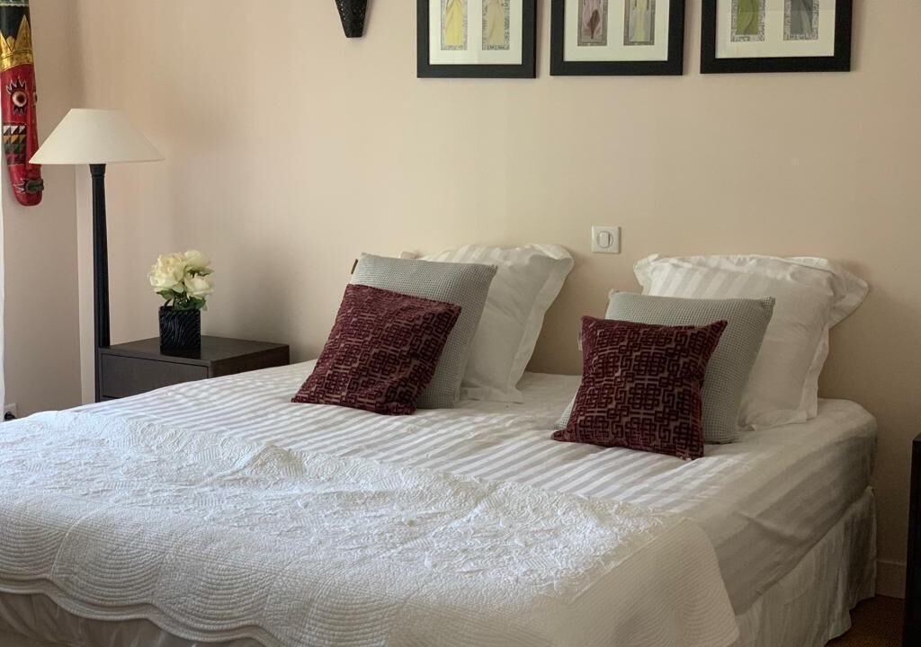Photo of Bedroom in Caucade
