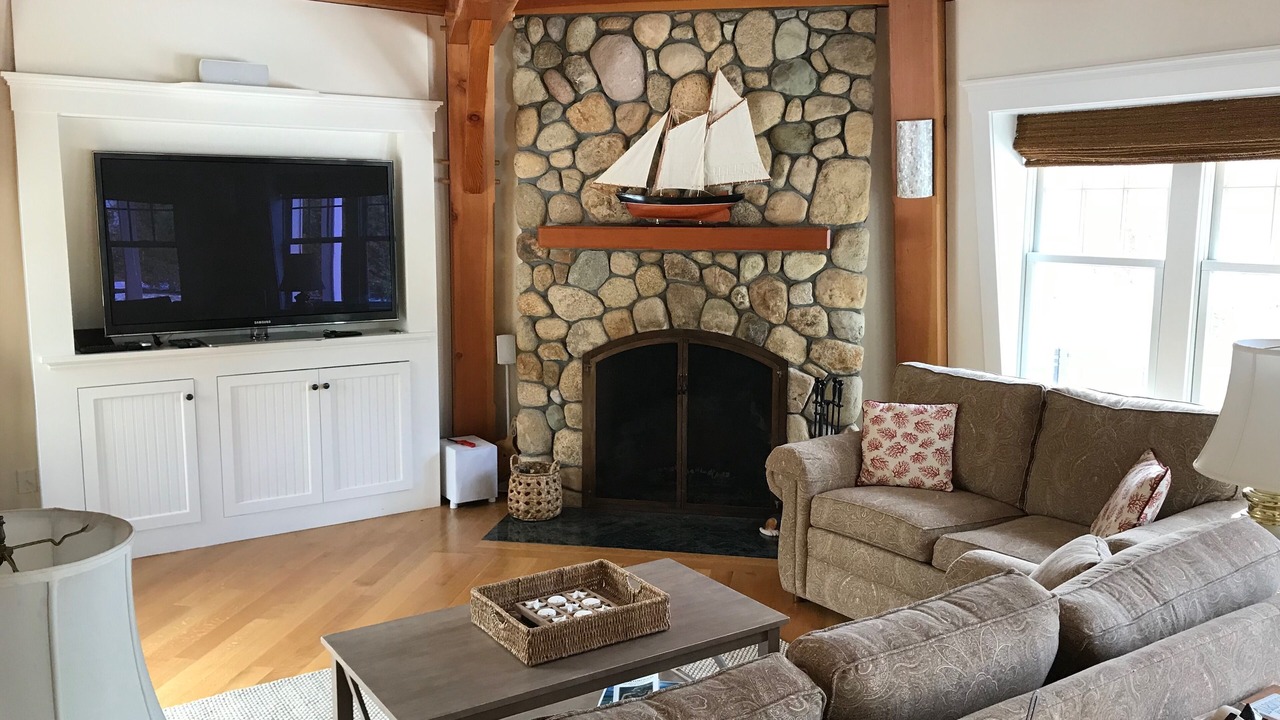 Photo of Livingroom in East Harwich