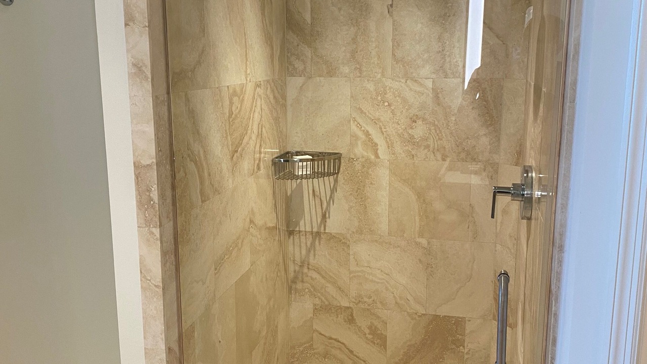 Photo of Bathroom in Mid Beach