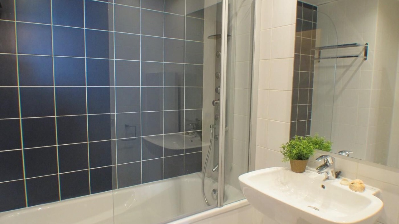 Photo of Bathroom in El Port