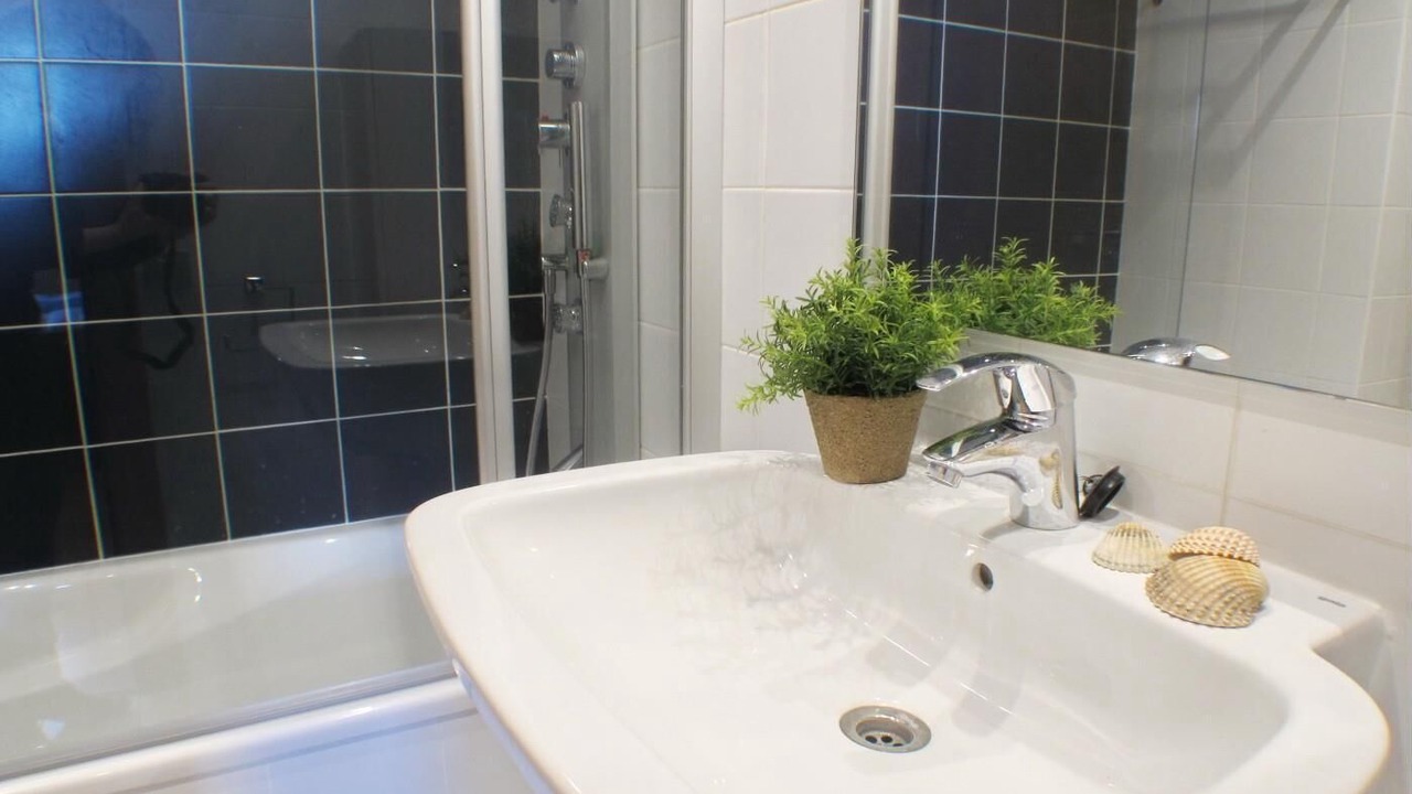 Photo of Bathroom in El Port
