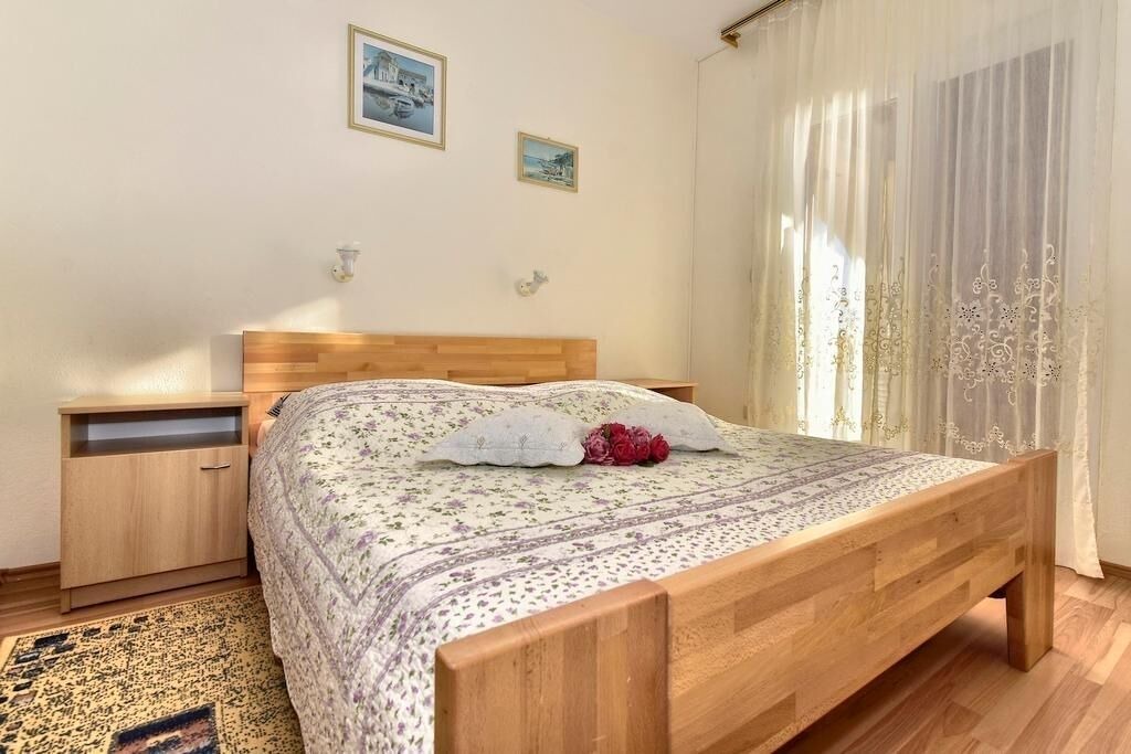 Photo of Bedroom in Pisak