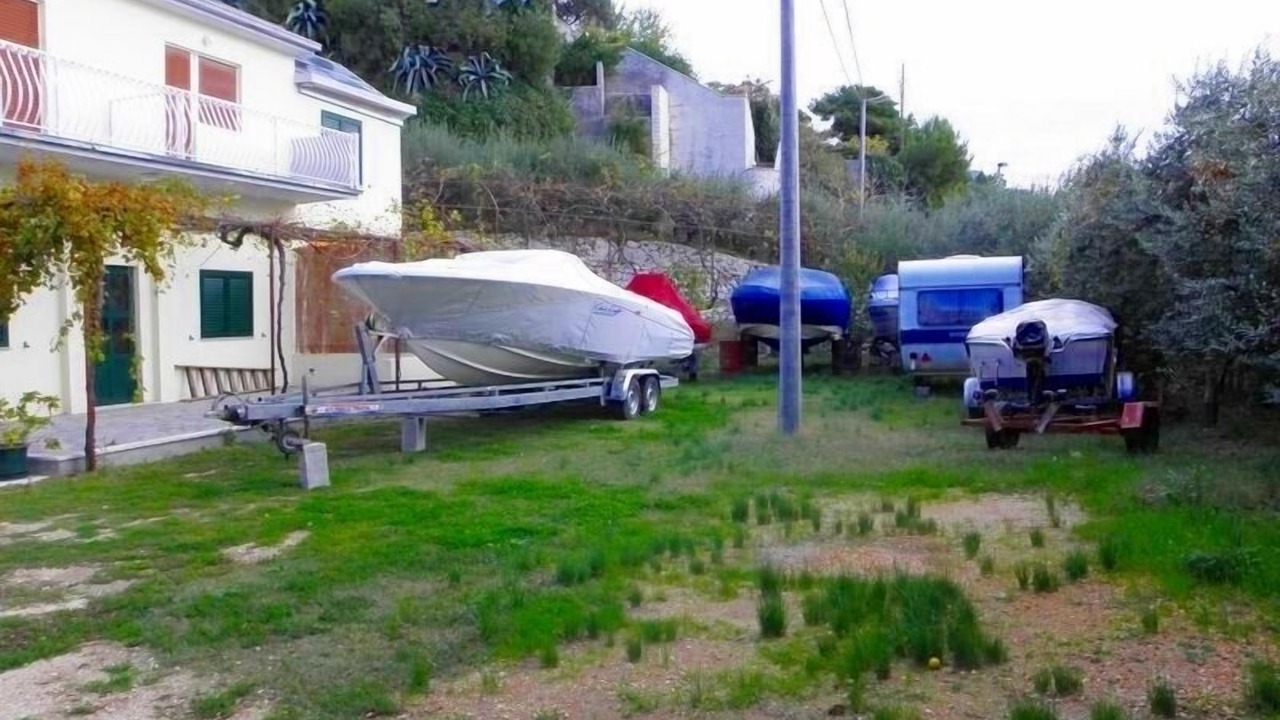 Photo of Outdoor in Duce