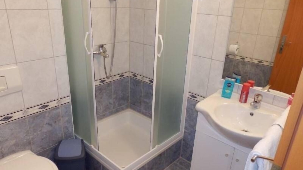 Photo of Bathroom in Duce