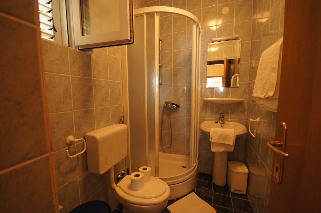 Photo of Bathroom in Brela