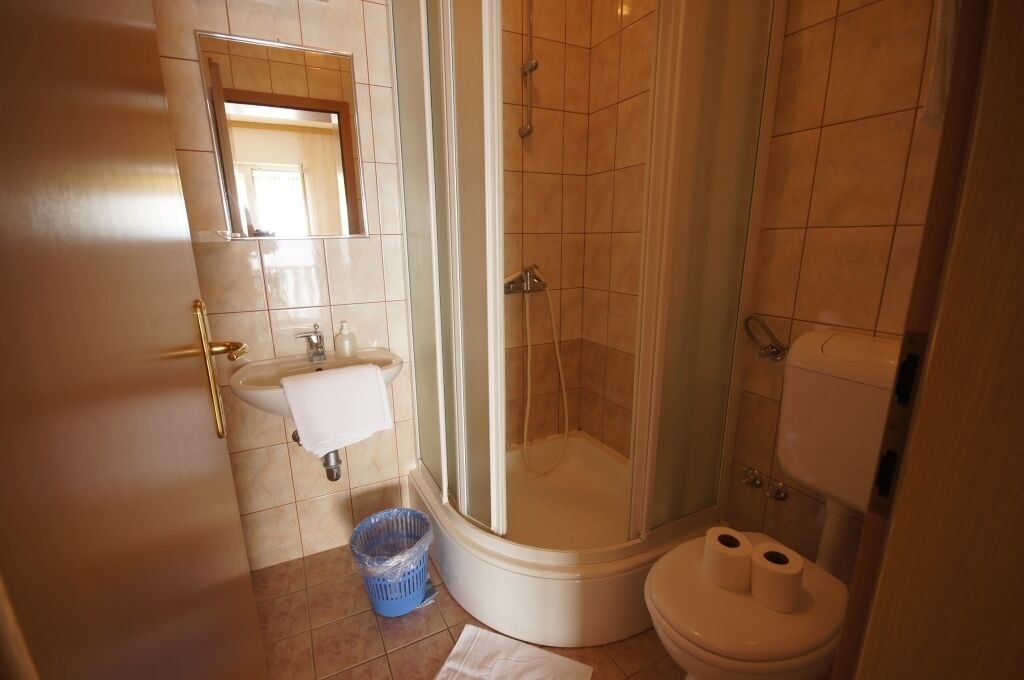 Photo of Bathroom in Brela