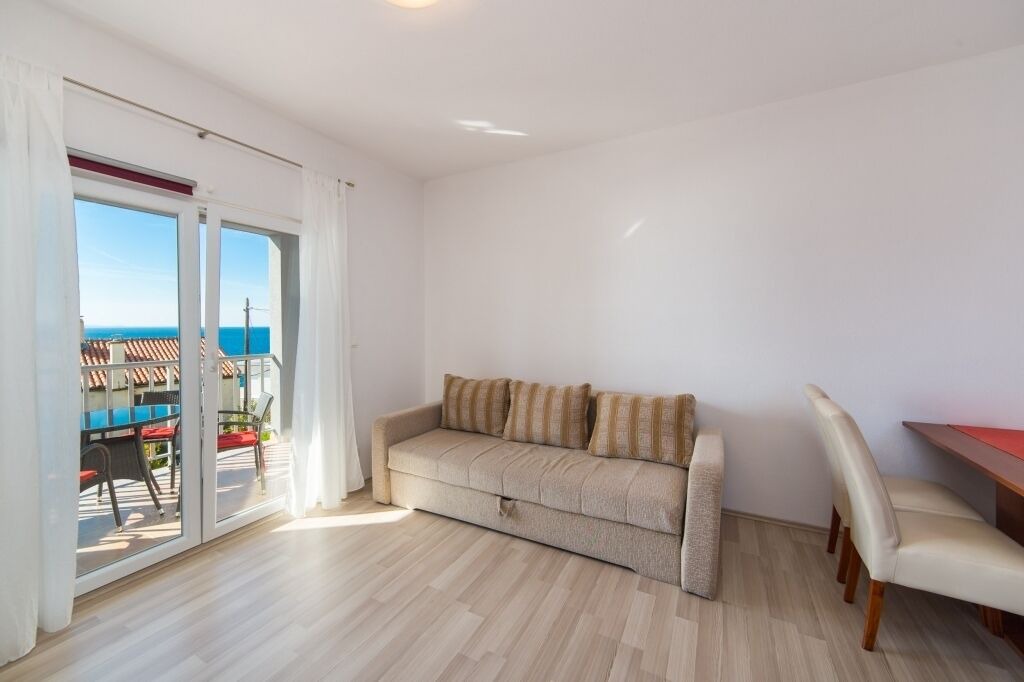 Photo of Livingroom in Brist