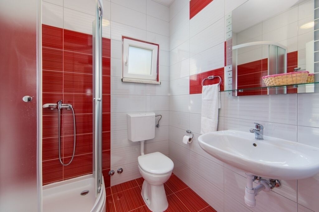 Photo of Bathroom in Brist