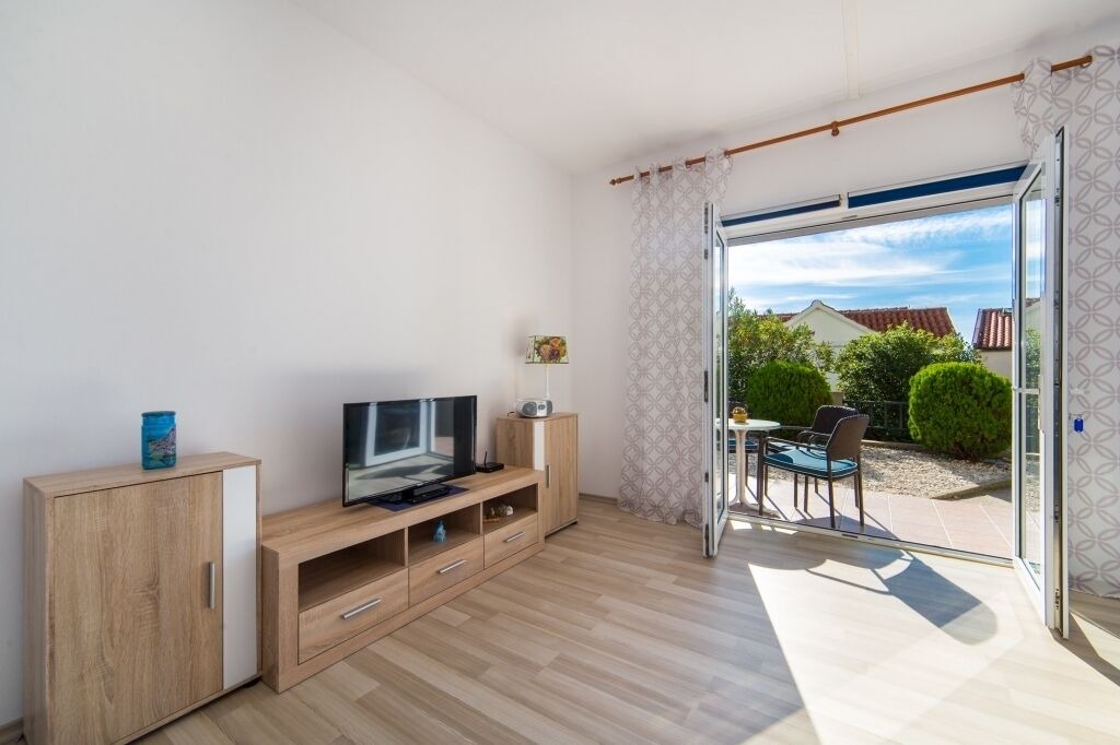 Photo of Livingroom in Brist