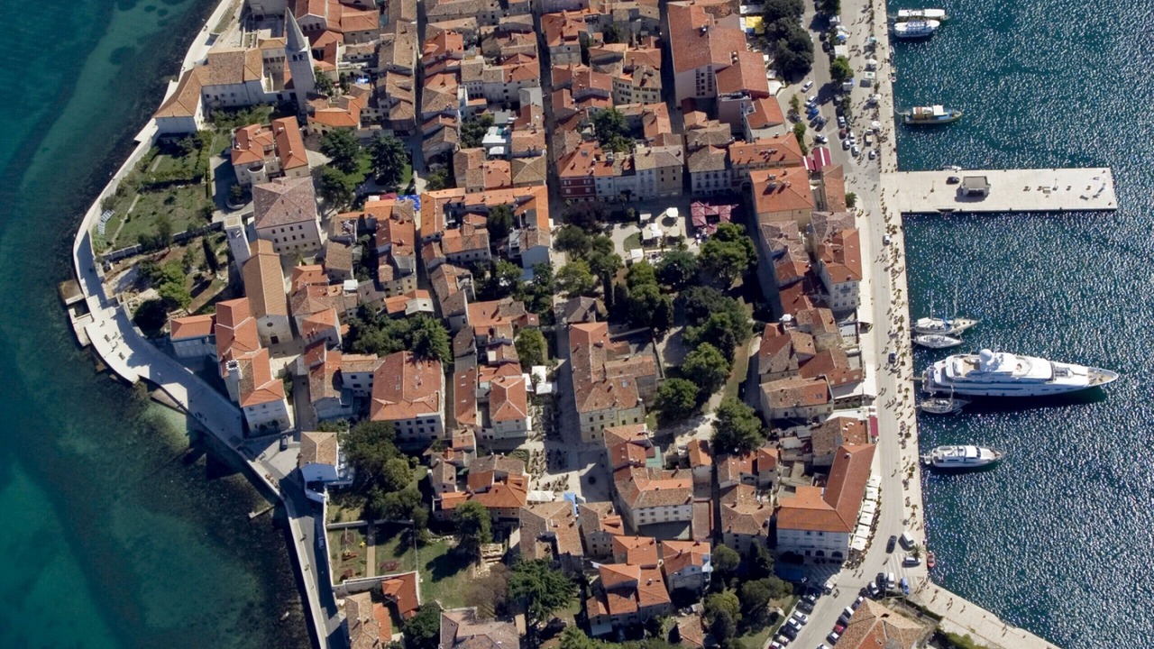 Photo of Others in Brulo