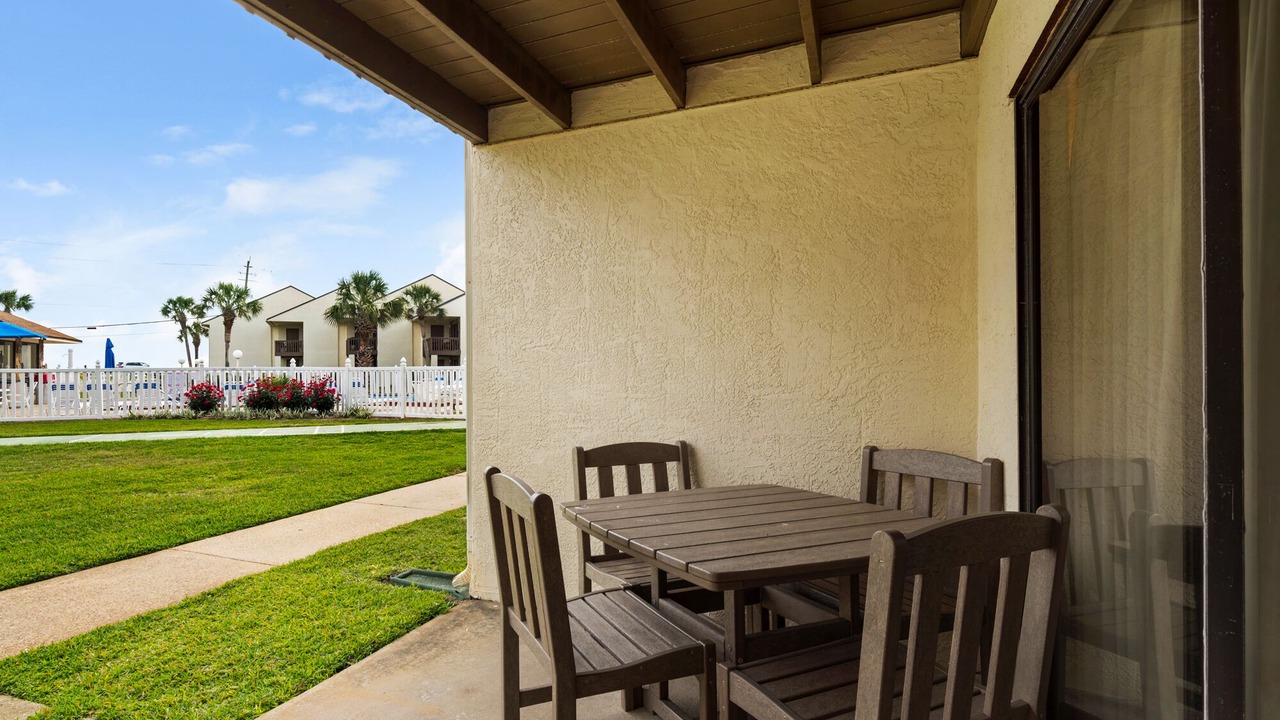 Photo of Outdoor in Miramar Beach