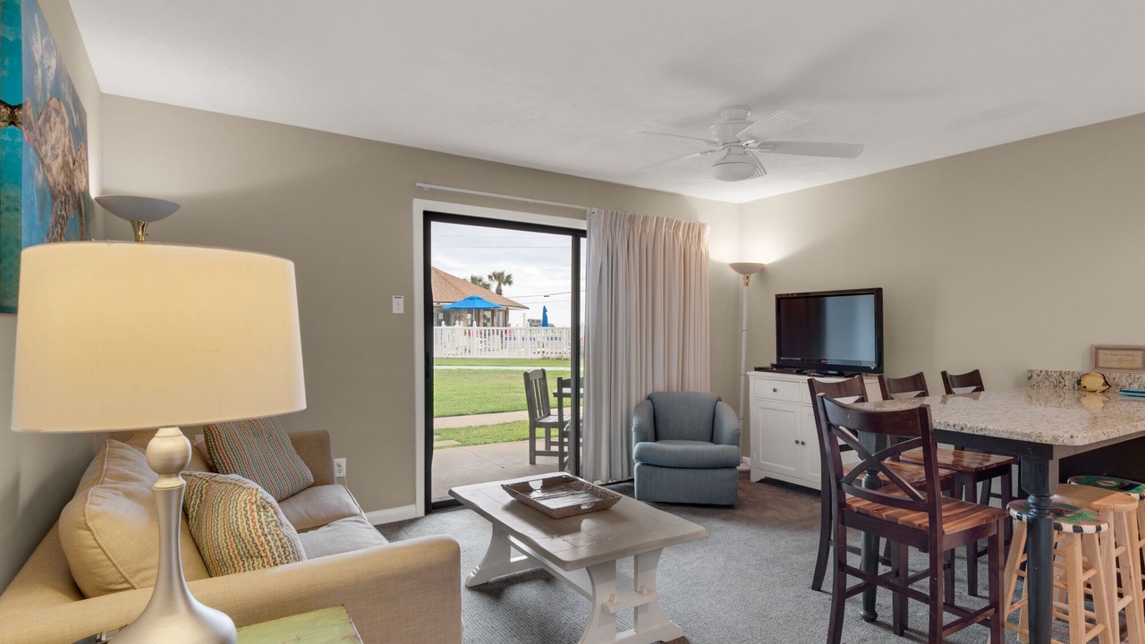Photo of Livingroom in Miramar Beach