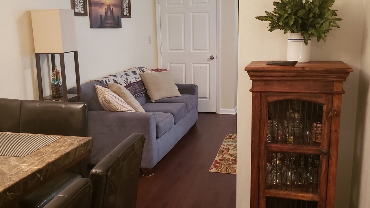 Photo of Livingroom in Hethwood - Prices Fork